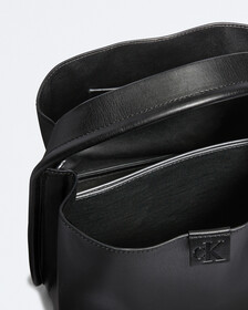 CK MODERN 水桶袋, BLACK BEAUTY, hi-res