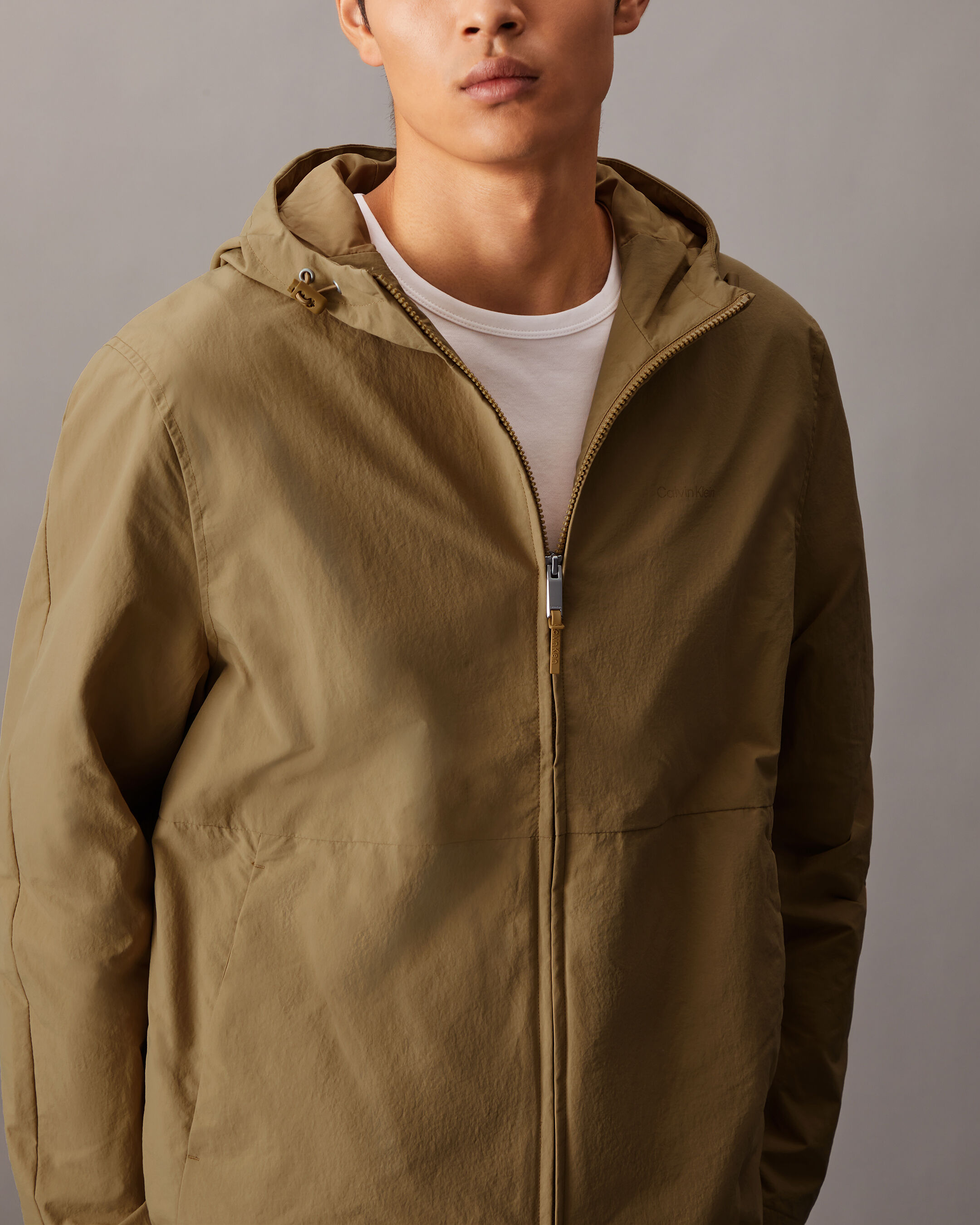 Crinkle Nylon Hooded Windbreaker Jacket | yellow | Calvin