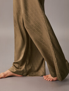 Sensual Satin 緞面 Monogram 提花寬筒長褲, 18345 HOLIDAY SHINE+SOFT MOCHA, hi-res