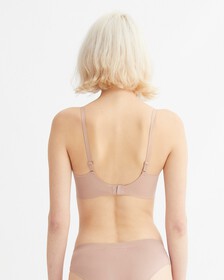 Invisibles 輕盈襯裡三角罩杯內衣, Summer Taupe, hi-res