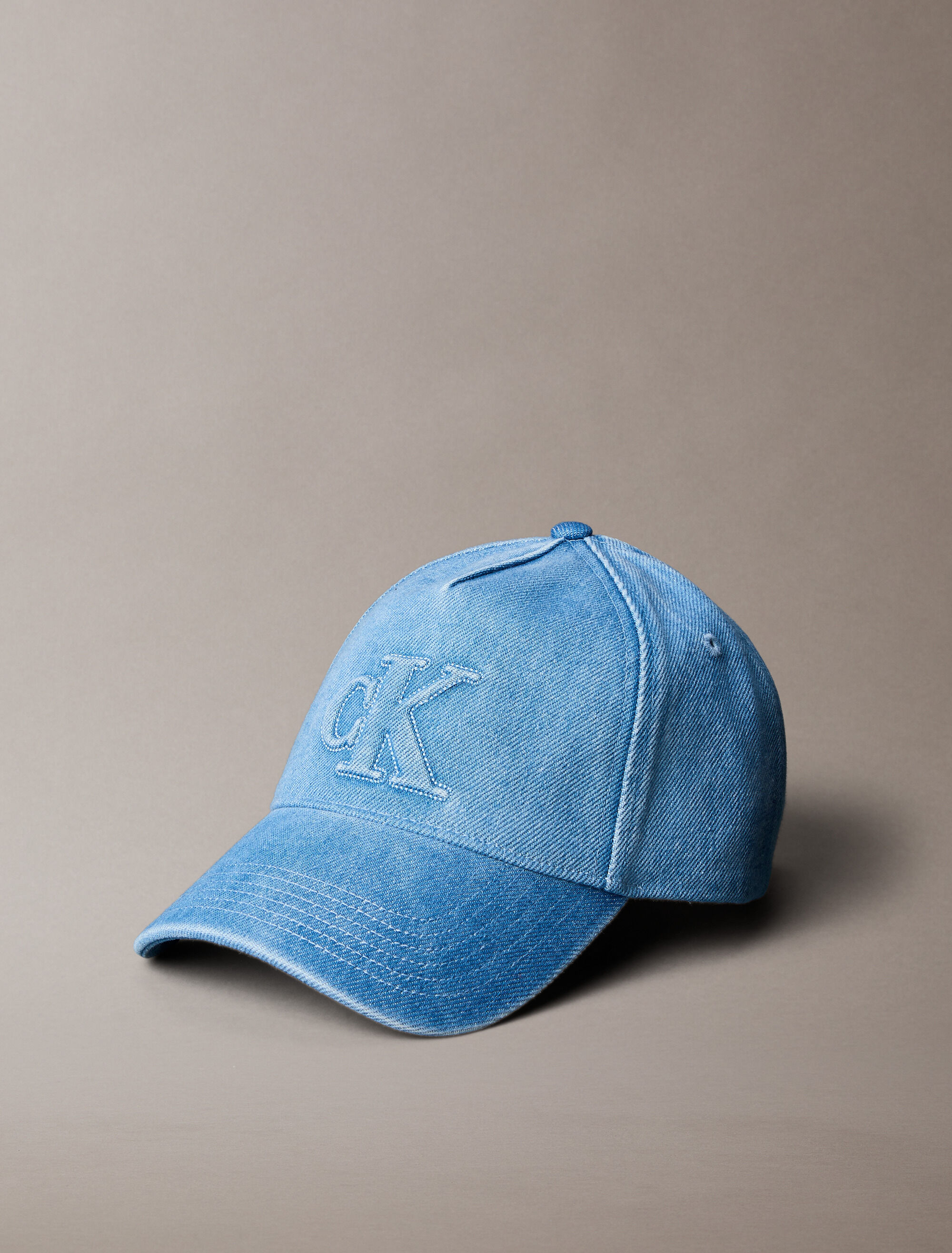 Caps + Hats | Calvin Klein Hong Kong