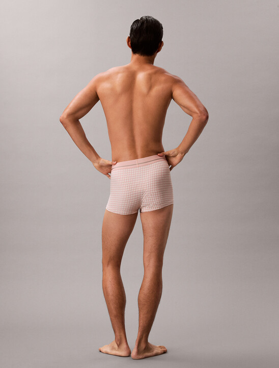 Icon 超細纖維彈性金屬感低腰平口內褲