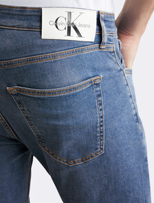 現代窄口涼感牛仔褲, Denim Medium, hi-res