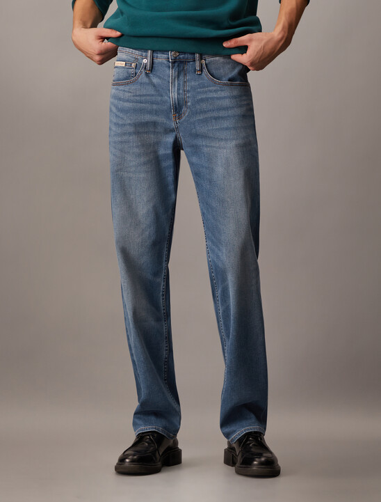37.5  90s Straight Jeans
