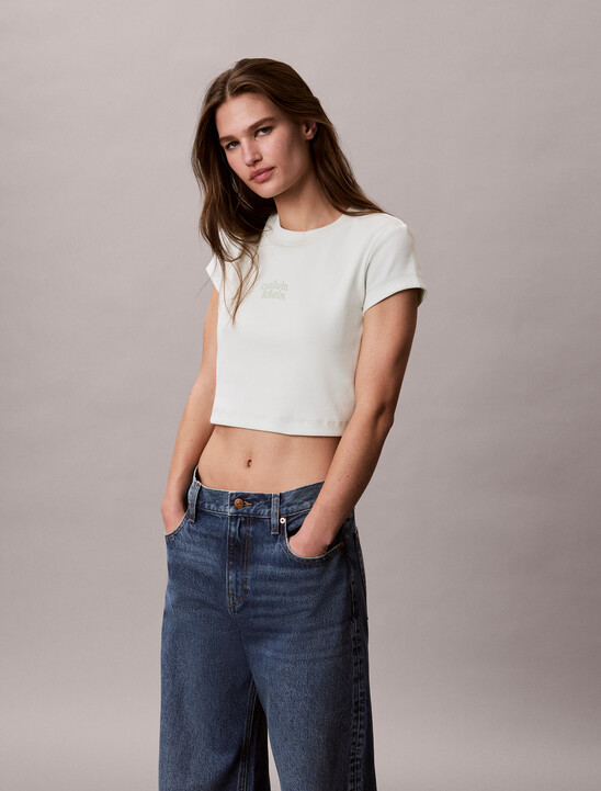 Slim Cropped Logo T-shirt