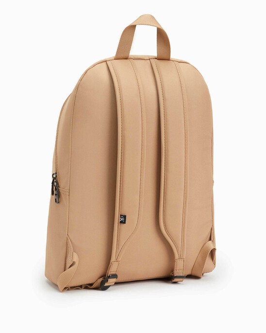 SPORT ESSENTIALS SQUARE CAMPUS BACKPACK 43 CM