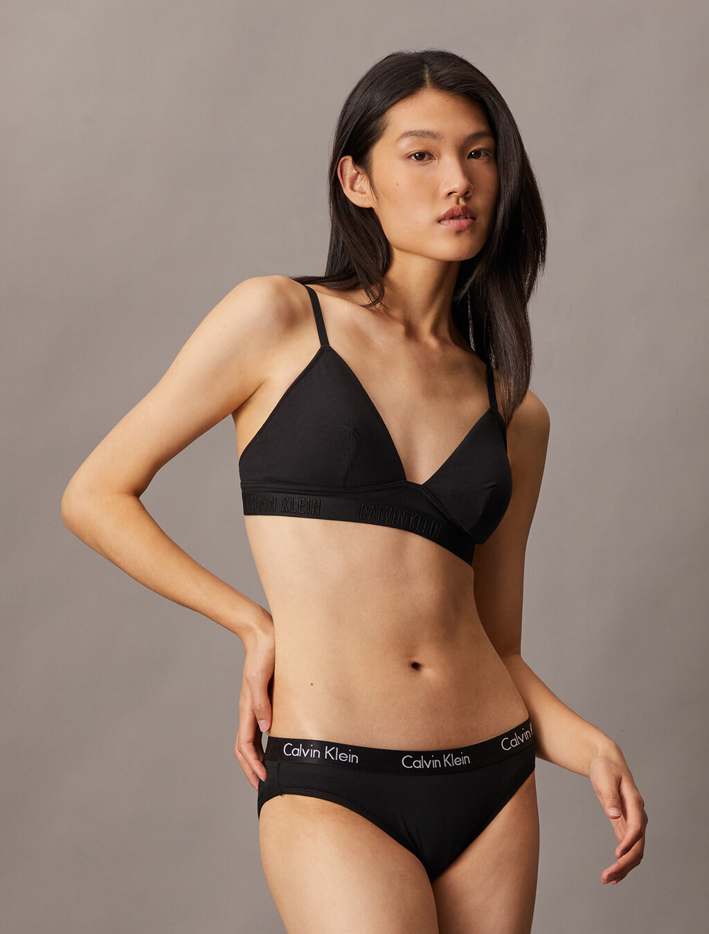 Monochrome Cotton Stretch Lightly Lined Triangle Bra, Black, hi-res