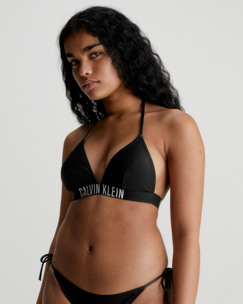 INTENSE POWER TRIANGLE BIKINI TOP, Pvh Black, hi-res