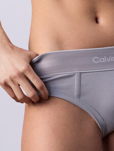 Jung Kook for Calvin Klein 比堅尼內褲, Sterling, hi-res