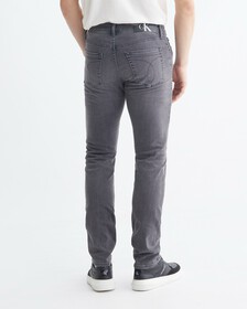 RECONSIDERED 灰色彈性修身牛仔褲, Grey, hi-res