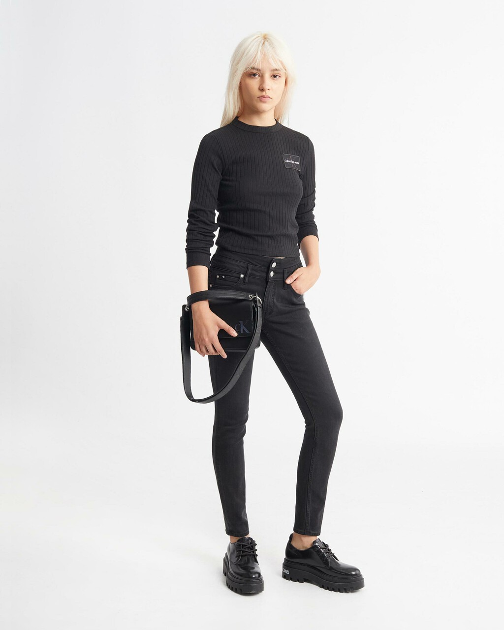 SUSTAINABLE LYOCELL MID RISE SKINNY ANKLE JEANS