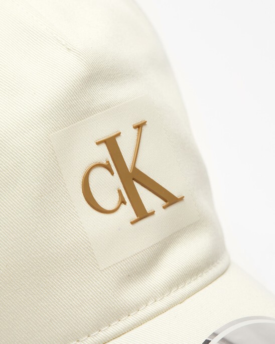 SCULPTED TWILL CAP