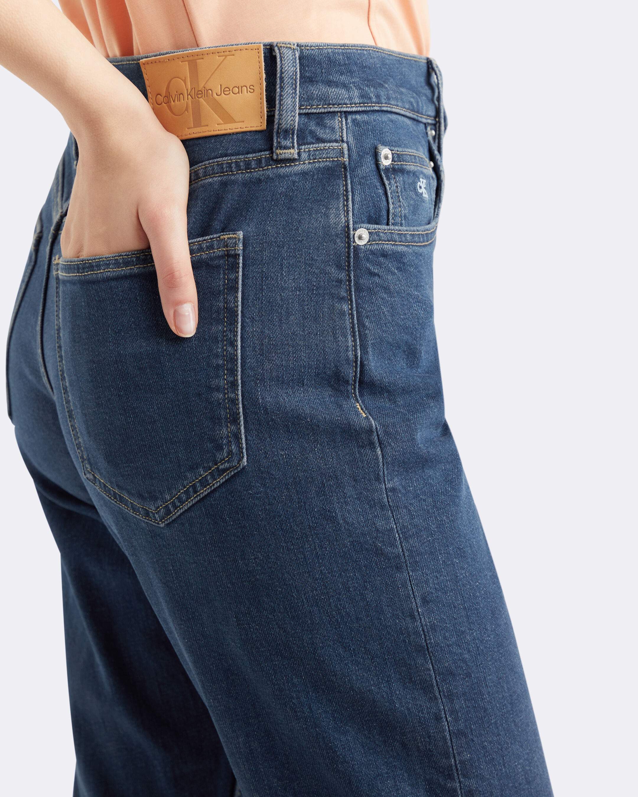 Slim straight calvin klein top
