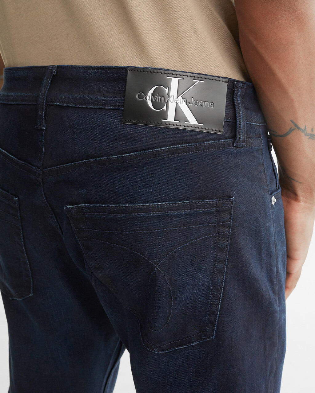 SUSTAINABLE LYOCELL MODERN TAPER JEANS, Blue Black, hi-res