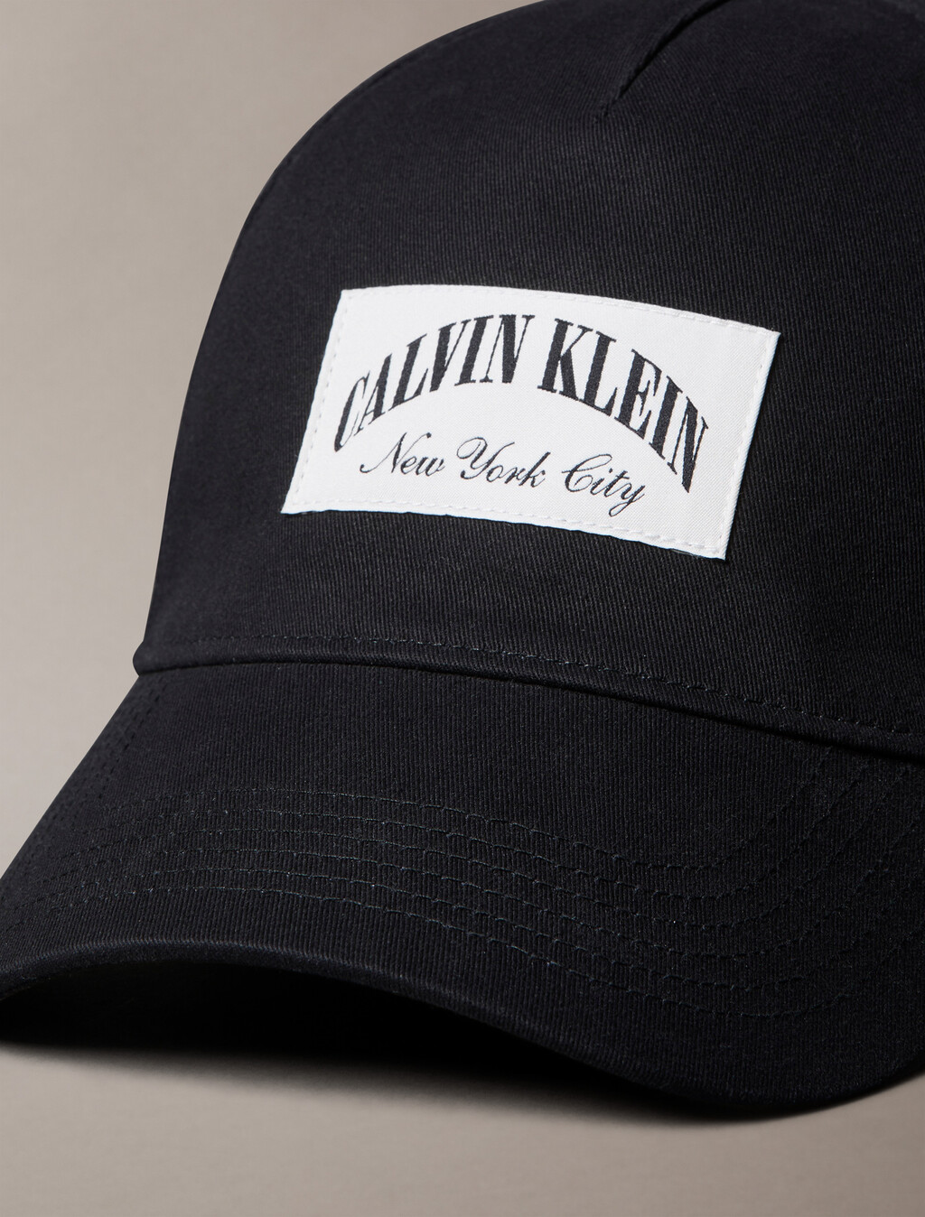 Heritage Crest 徽章棒球帽, Black, hi-res