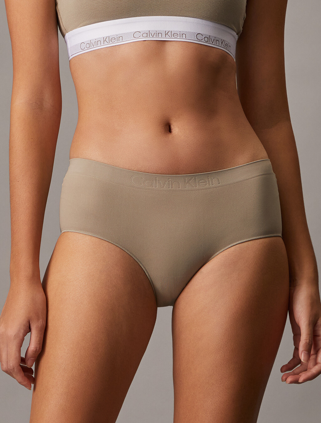 Bonded Flex Boyshort, Vintage Khaki, hi-res