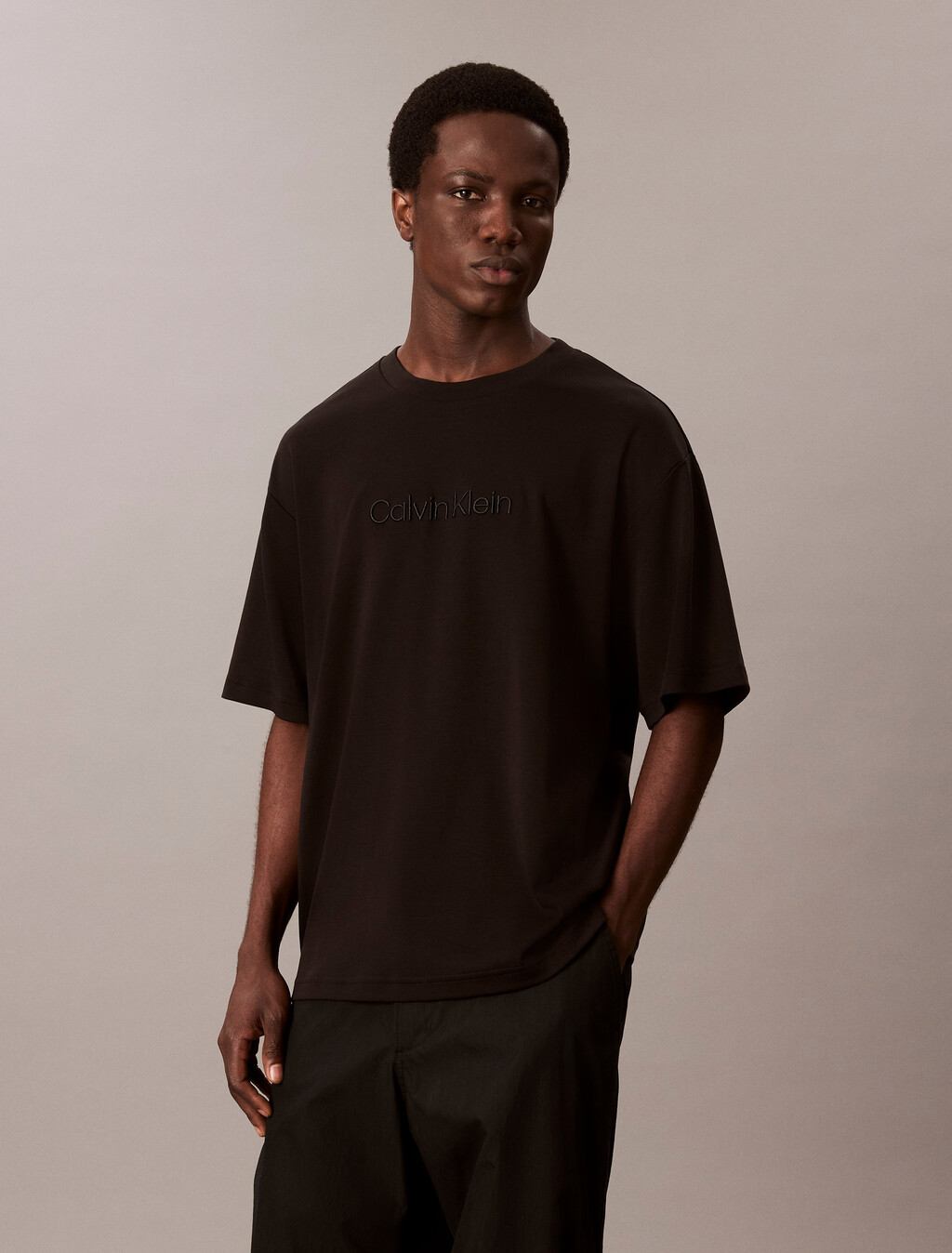 Calvin Klein 標誌 T 恤, Black, hi-res