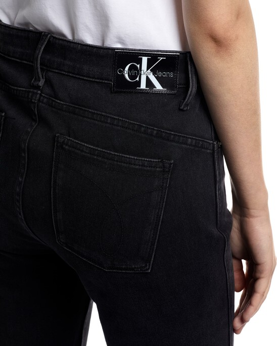 ULTIMATE STRETCH FREEFIT HIGH RISE BODY SKINNY JEANS