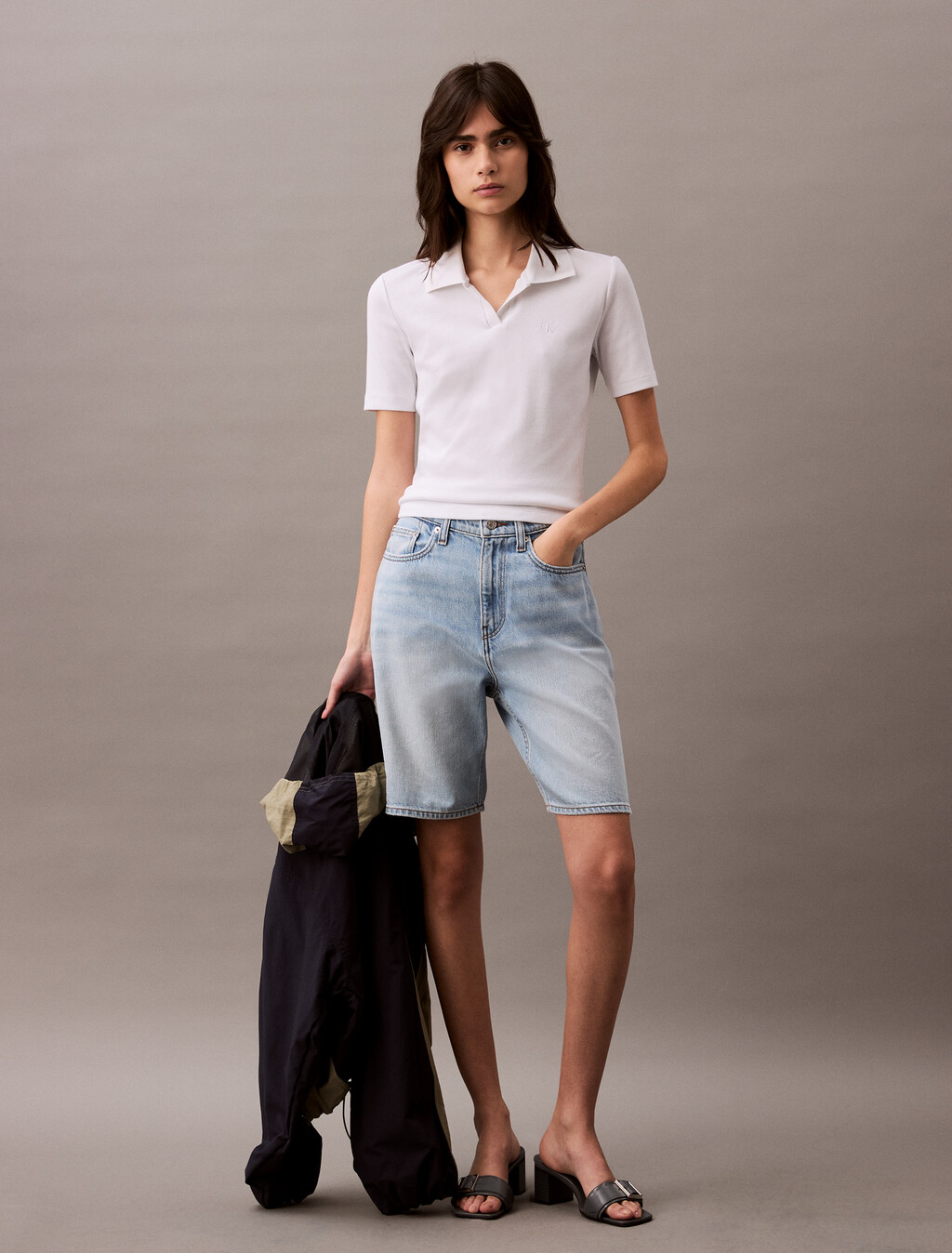 基本款修身 V 領 Polo 衫, Brilliant White, hi-res
