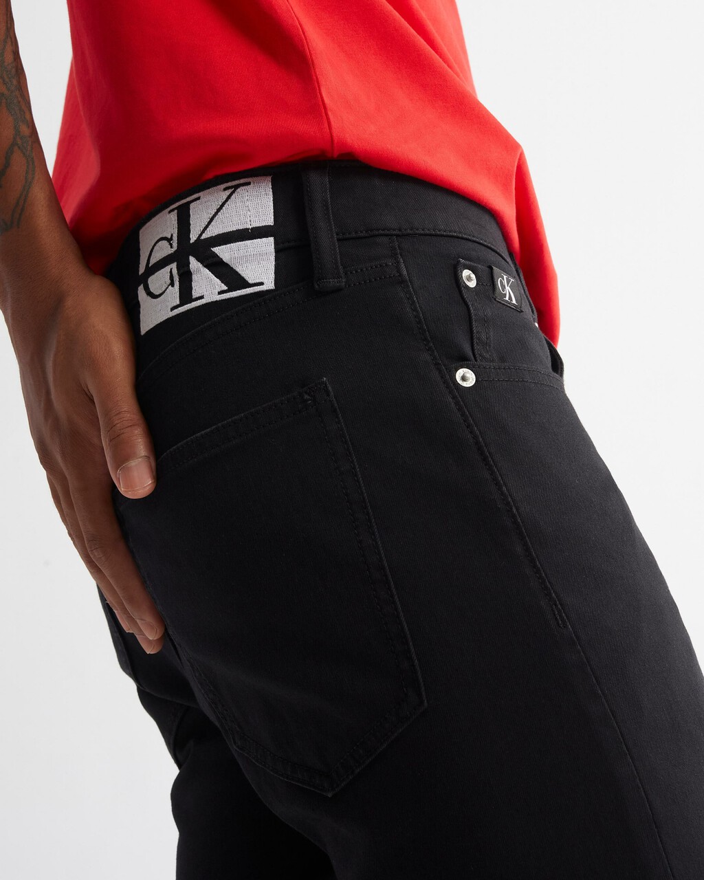 ULTIMATE STRETCH 緊身牛仔褲, Rinse Black Back Embro, hi-res