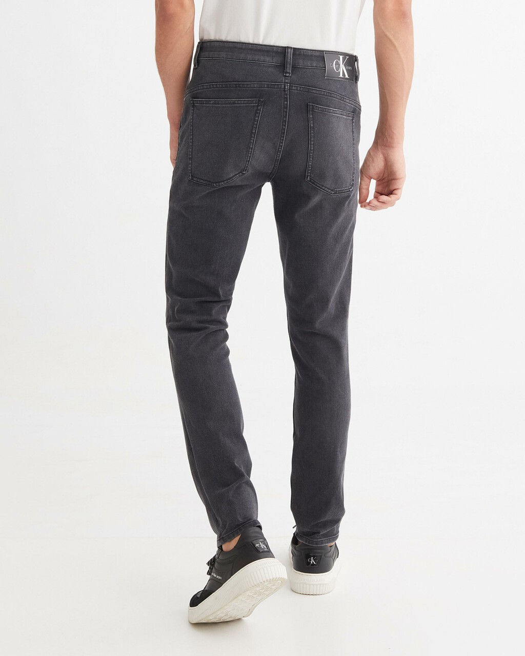 ULTIMATE STRETCH 直身牛仔褲, 073 WASHED BLK, hi-res