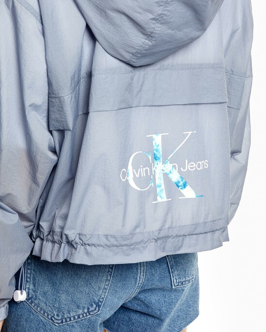 SHEER WINDBREAKER
