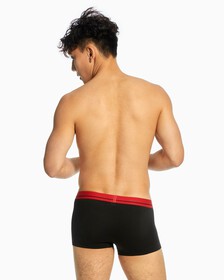 PRO FIT MICRO 低腰貼身短版四角褲, Black, hi-res