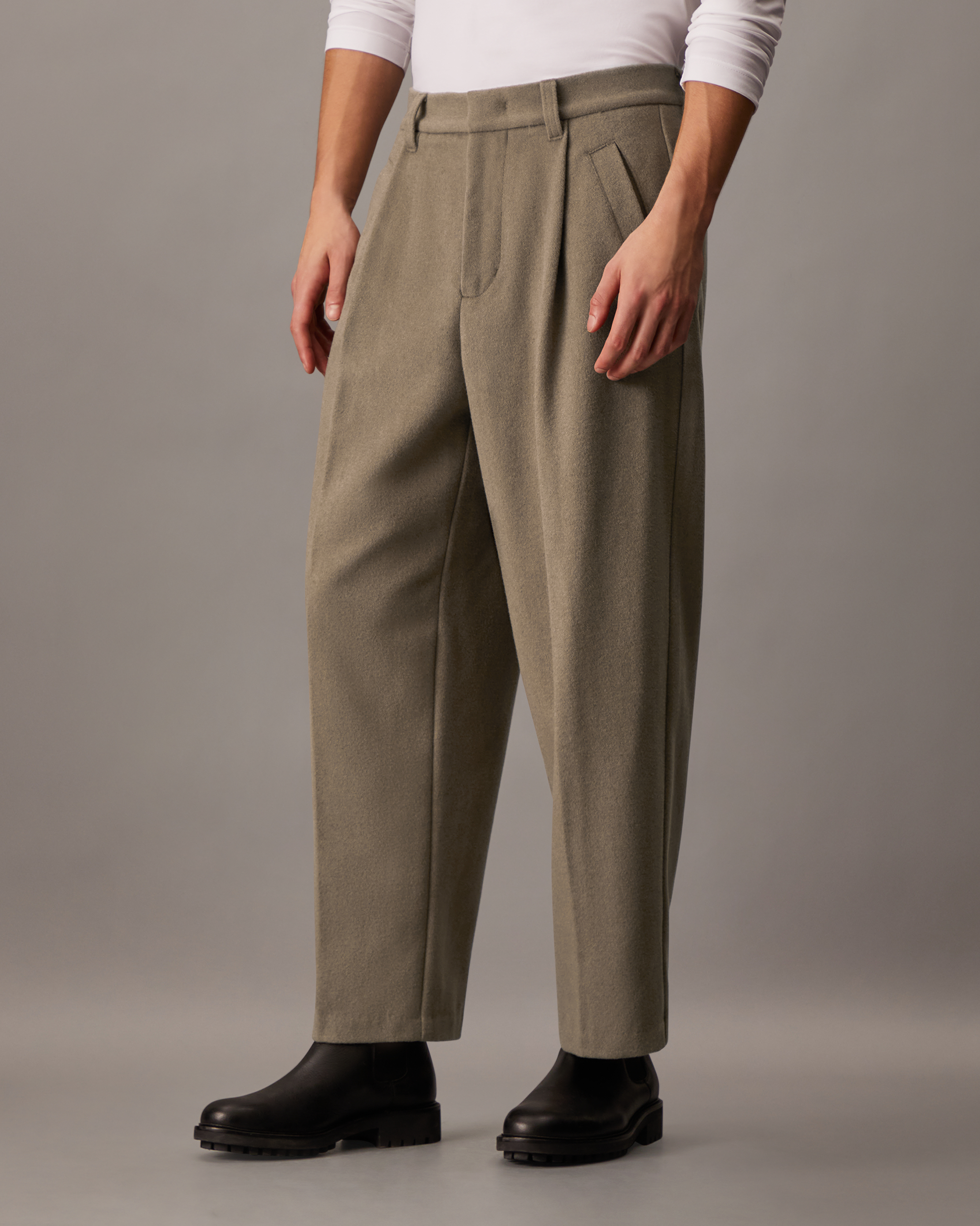 定価6万 Cale カル WOOL LINEN SILK TROUSERS 定価6万 Cale カル WOOL