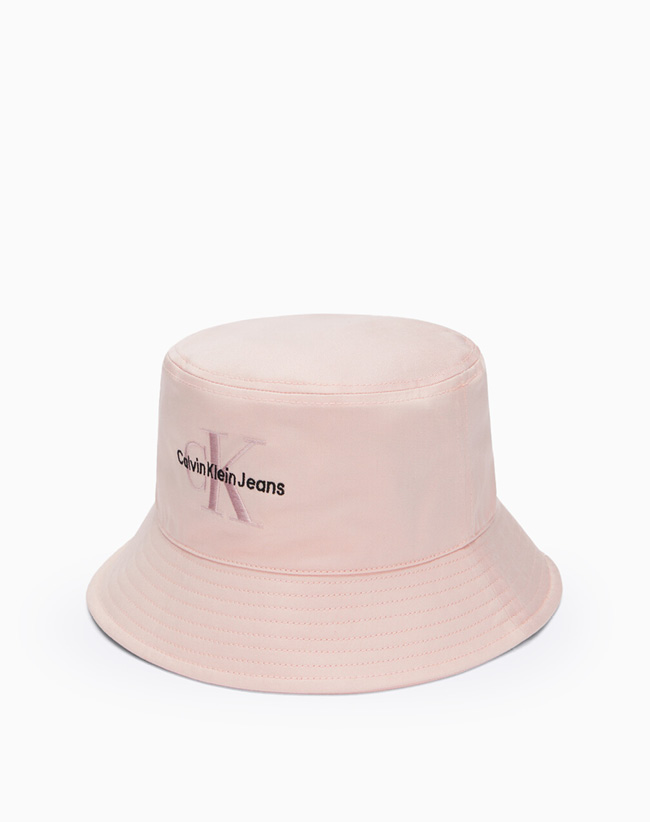 Calvin klein accessories outlet new arrivals